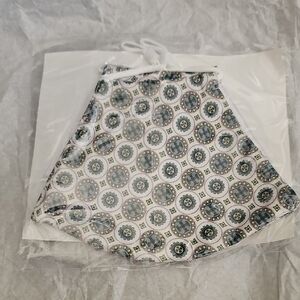 Tory Burch Mask